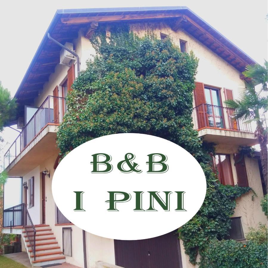 I Pini B&B Castagnito Exteriör bild